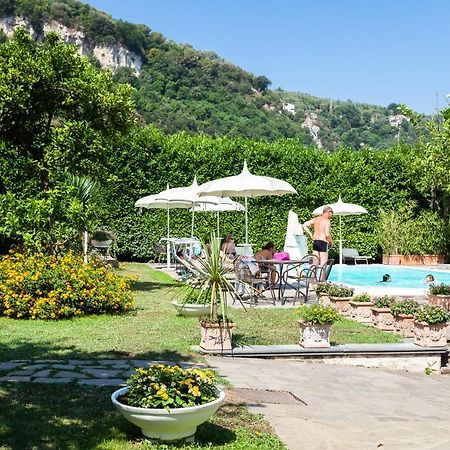 Casa Sorrento, Immerso Nel Verde A Pochi Passi Dal Centro Exterior foto