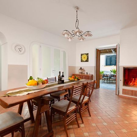 Casa Sorrento, Immerso Nel Verde A Pochi Passi Dal Centro Exterior foto