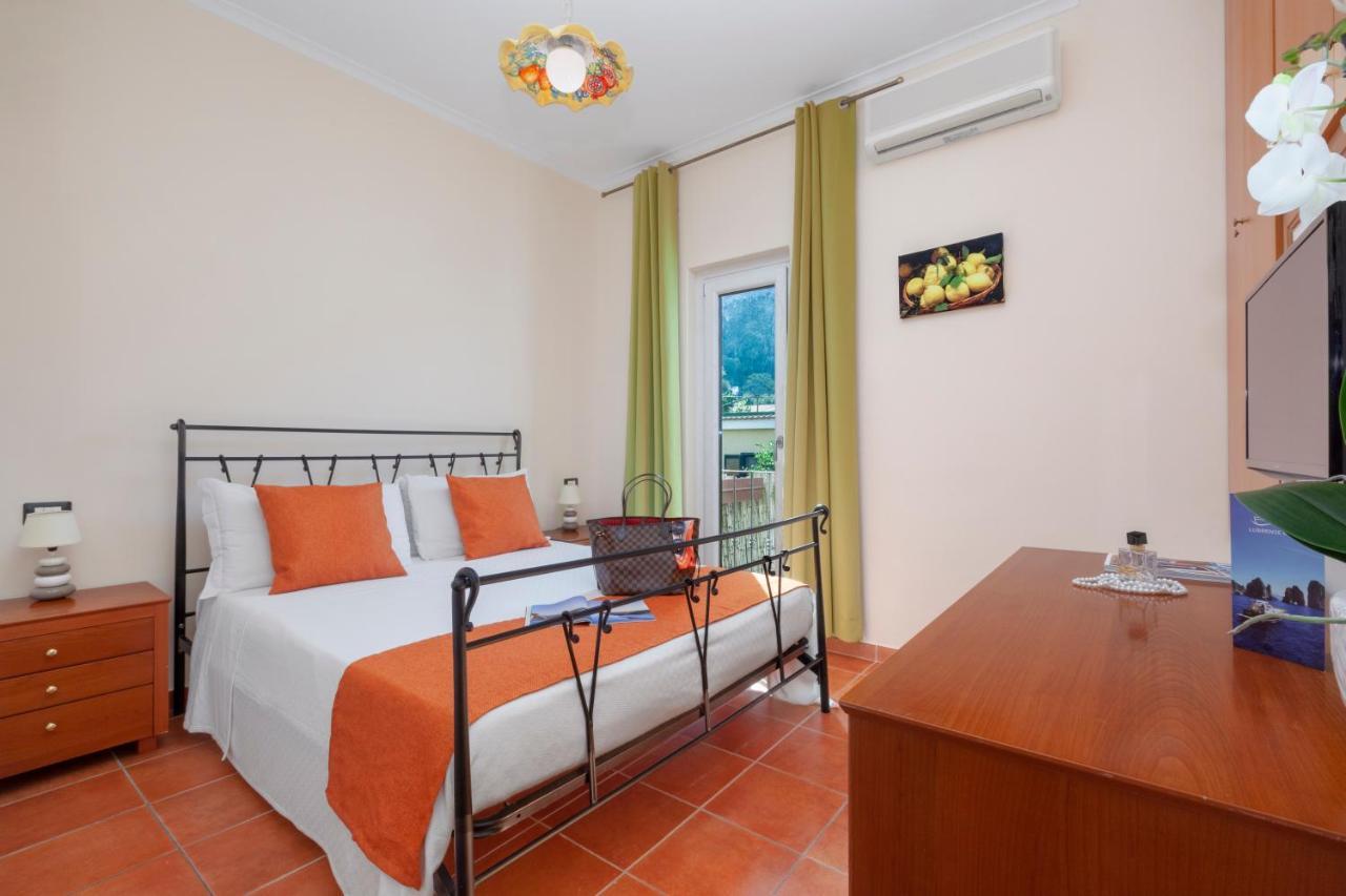 Casa Sorrento, Immerso Nel Verde A Pochi Passi Dal Centro Exterior foto